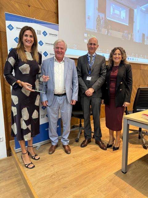 Archena, galardonada con el premio en la categoría Turismo de Salud y Bienestar en la II Edición de los Premios AECIT Archena, galardonada con el premio en la categoría Turismo de Salud y Bienestar en la II Edición de los Premios AECIT